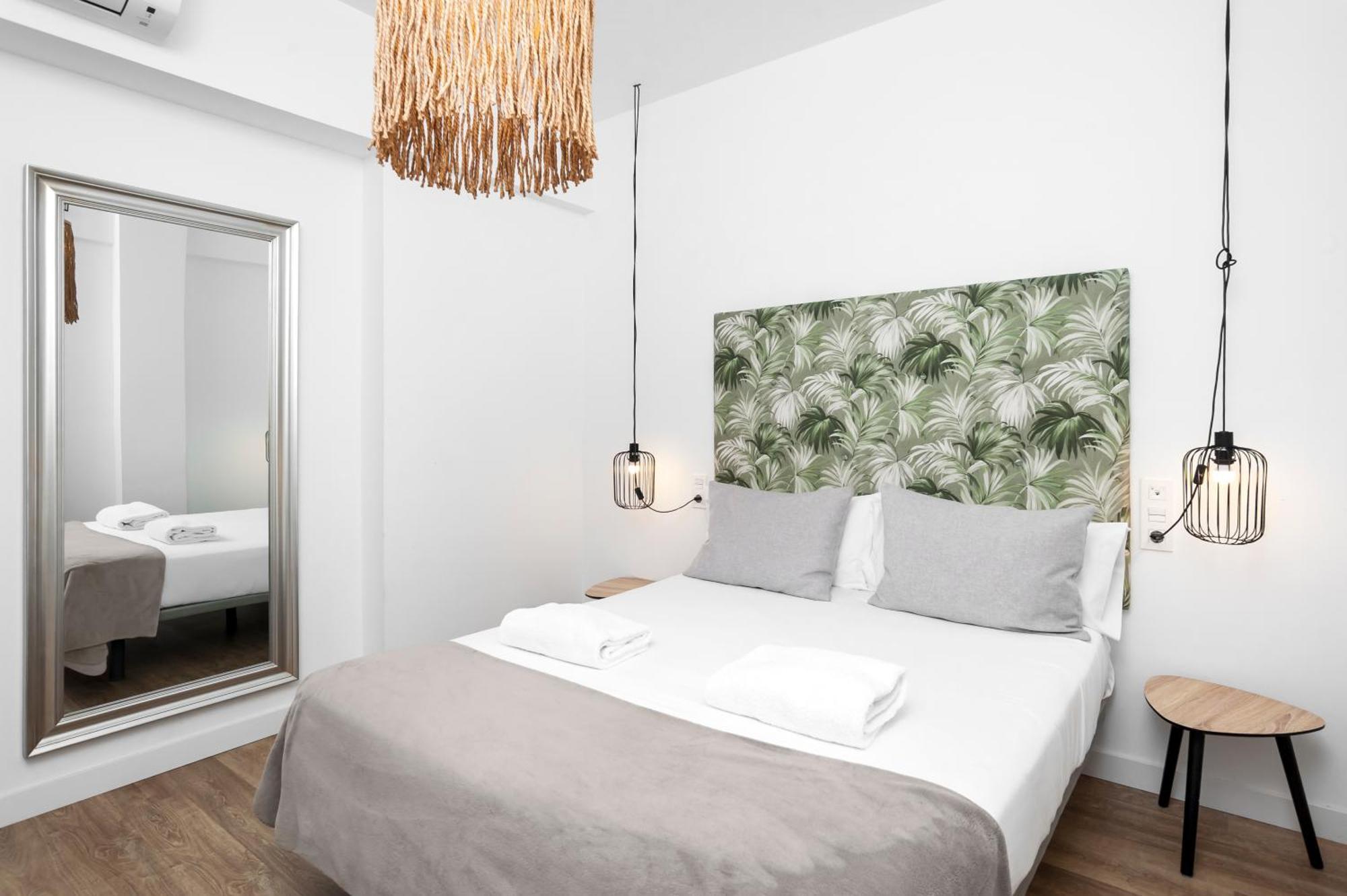 Apartamentos Isabella By Concept Flats Granada Exterior photo